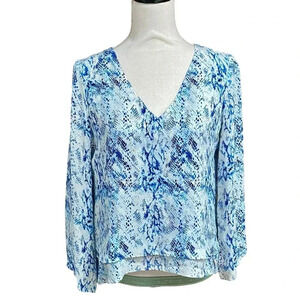 Parker 100% Silk Snake Print Blouse S Tiered Hem V-Neck Long Sleeve Top